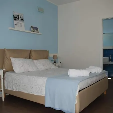 B-karalis Di Enrico Tupputi Guest house Cagliari